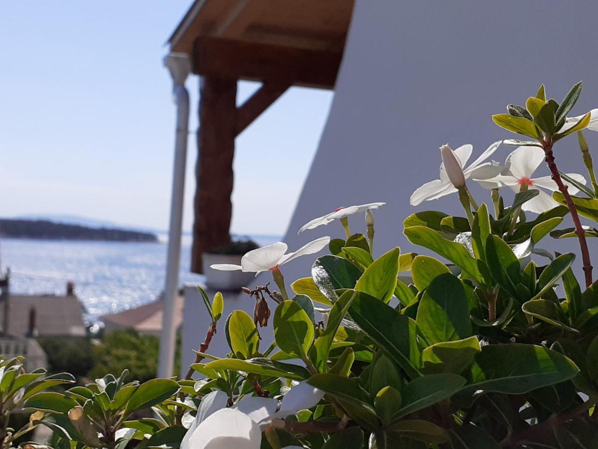 Apartments Balen Barbat na Rabu Екстер'єр фото
