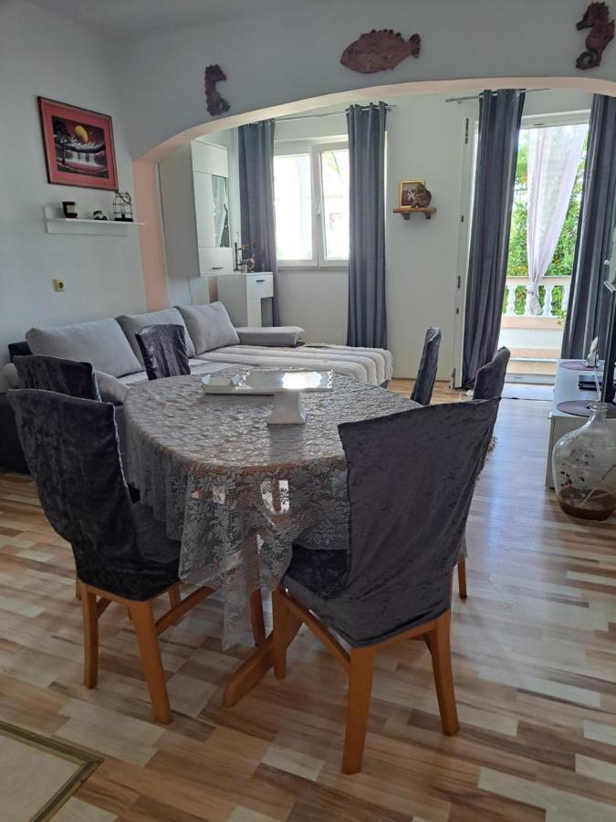 Apartments Balen Barbat na Rabu Екстер'єр фото
